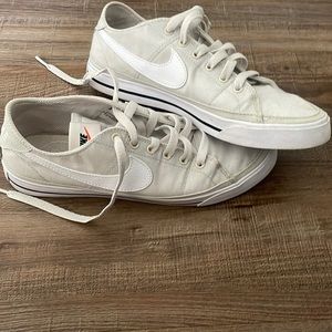 Women’s Nike Canvas Sneakers